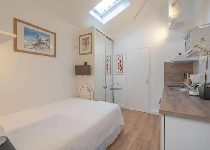 Entre Et Verdure - Deux Hebergements De Charme A بياريتز